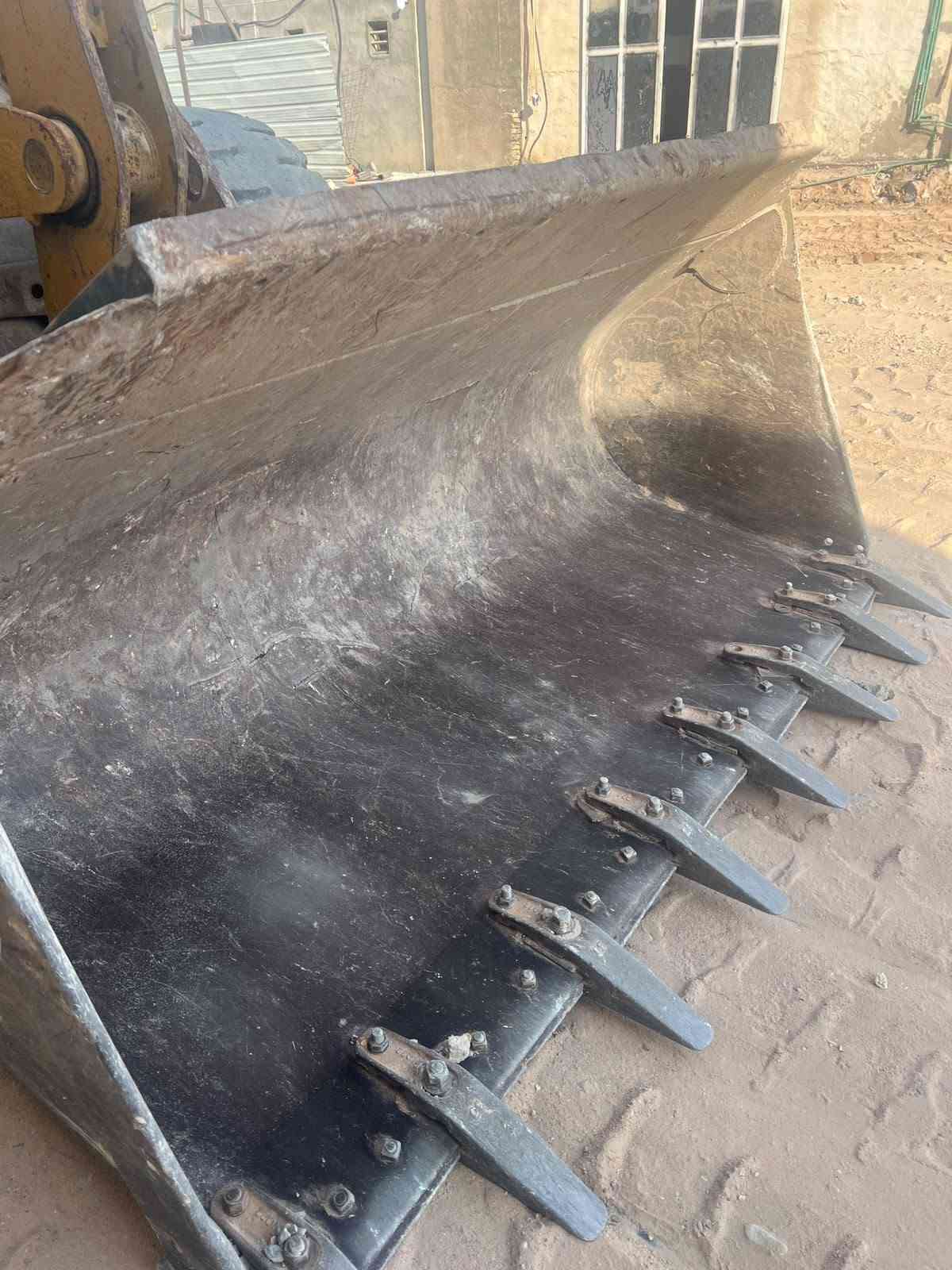 السلام عليكم 
شفل كوساكي حجم 80 دخول جديد تبريد ثلج اي نقص مابي جاهز للعمل منفيس العنوان البصرة هاتف 
***********

نص مكتوب في الصور:
- 714977128