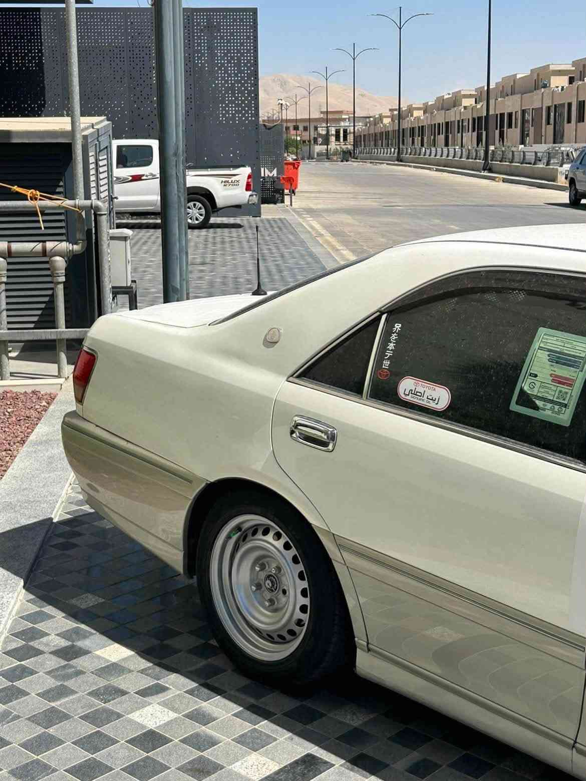 مليكه كريستال • ٢٠٠٣ • ١٤٠٠٠٠ كم