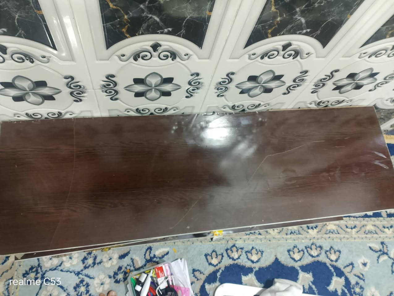 ميز بلازمة ب30الف حجم 120نظيف *********** شارع ضغط
