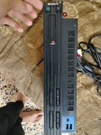 بلي 2 • جديد اصلي ياباني • مع ميموري كارت