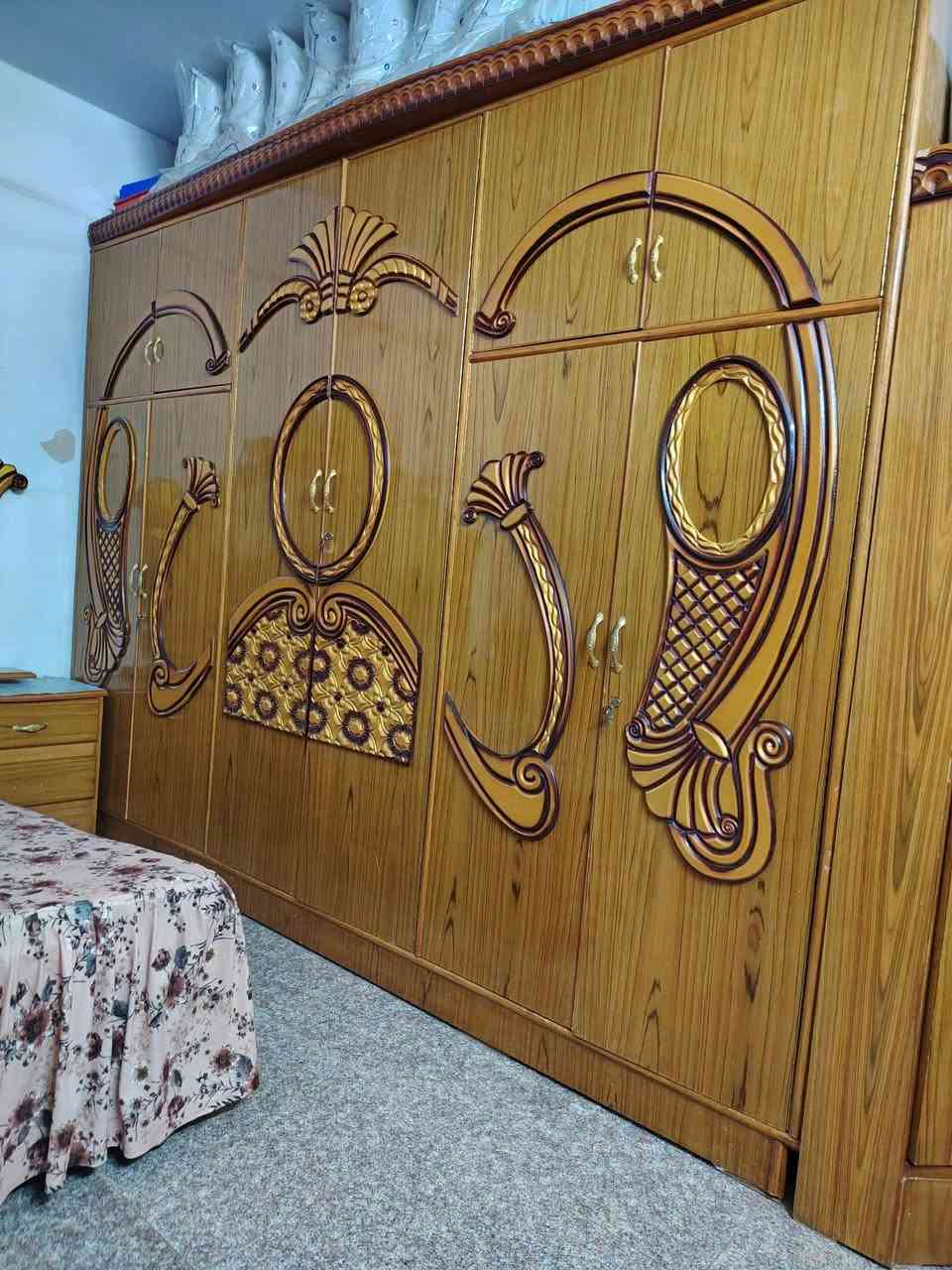 غرفه اخشاب • ٧ قطع • كنتور ٦ أبواب