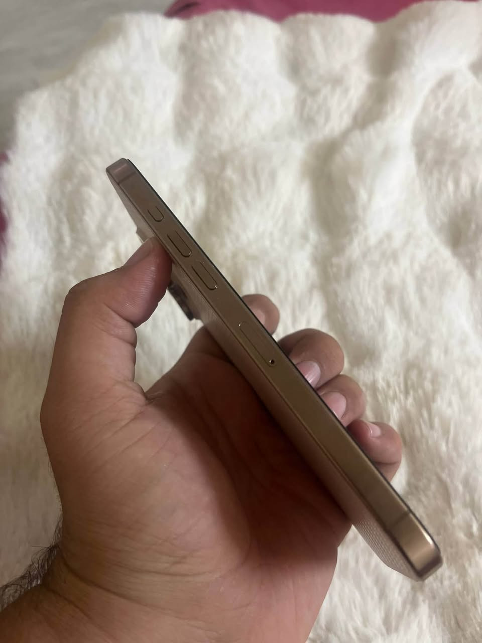 السلام عليكم
ايفون ١٦ برو ماكس عربي 
ذاكره ٢٥٦ 
بطارية 🔋 ٨٩
للبيع خاص 
السعرمليون و ٣٠٠
