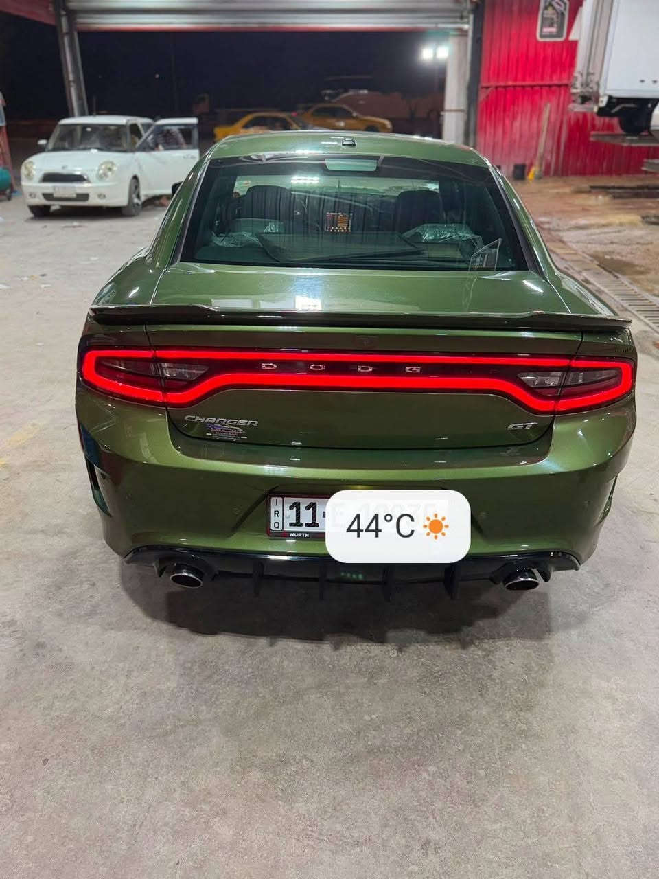 جارجر GT 2019
لون زيتوني
رقم بغداد مميز  
السعر: 24,500$
السيارة كلين بيه بارد فقط 
رقم بغداد بسمي تحويل مباشر 
للاستفسار 
***********

نص مكتوب في الصور:
- 44°C