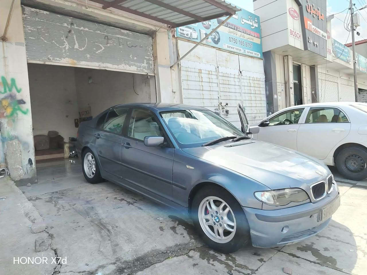 بي إم ٣١٨ • جير عادي • رانية