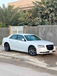 كرايسلر 300 S • معلاية ٢٠٢٢ • حادث قدام