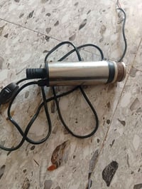 غطاس ماء • يشغل ع باتري • مناسب للسمك