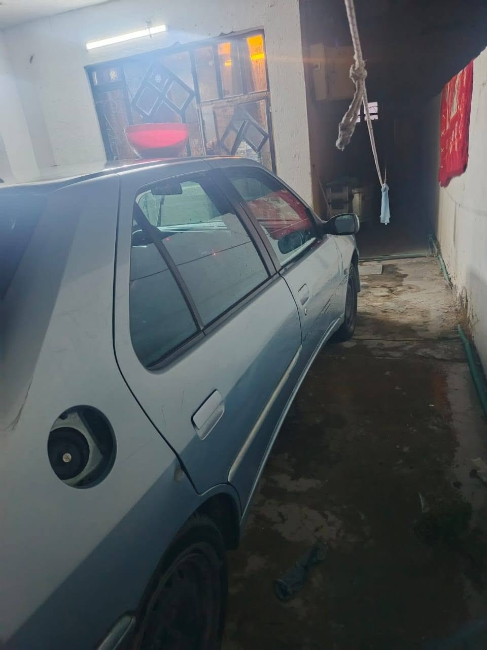 بيجو فرنسي 306
موديل 2003
تبريد ثلج 
رقم بغداد جديد
سياره حلوه مرتبه شباكها موجود
سياره لا ضربه ولا صبغ 
عنوان بغداد قرب بسماية 
السعر 35 وبيها مجال
سياره تحويل ثاني يوم 
تواصل ***********
سياره سنتر لوك

