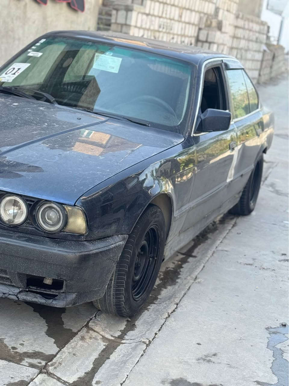 بي ام دبليو 520 • ١٩٩١ • زينون