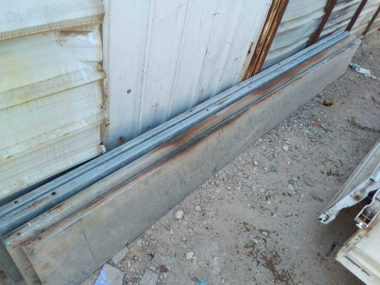 غلافاات كياا فحل العدد 2 كاملات هنه وصفاحيت وضهر  نضيفات واي اخياس مابيهن سعر الواحد 125 مكان بغداد ***********
