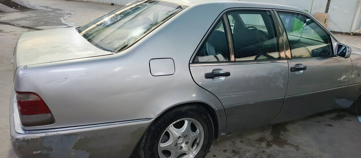 مارسدس شبح حجم 320  S  البيع الون رصاصي موديل 91العنوان بغداد الدوره عرب جبور *********** محرك بلادي صدرجديد
