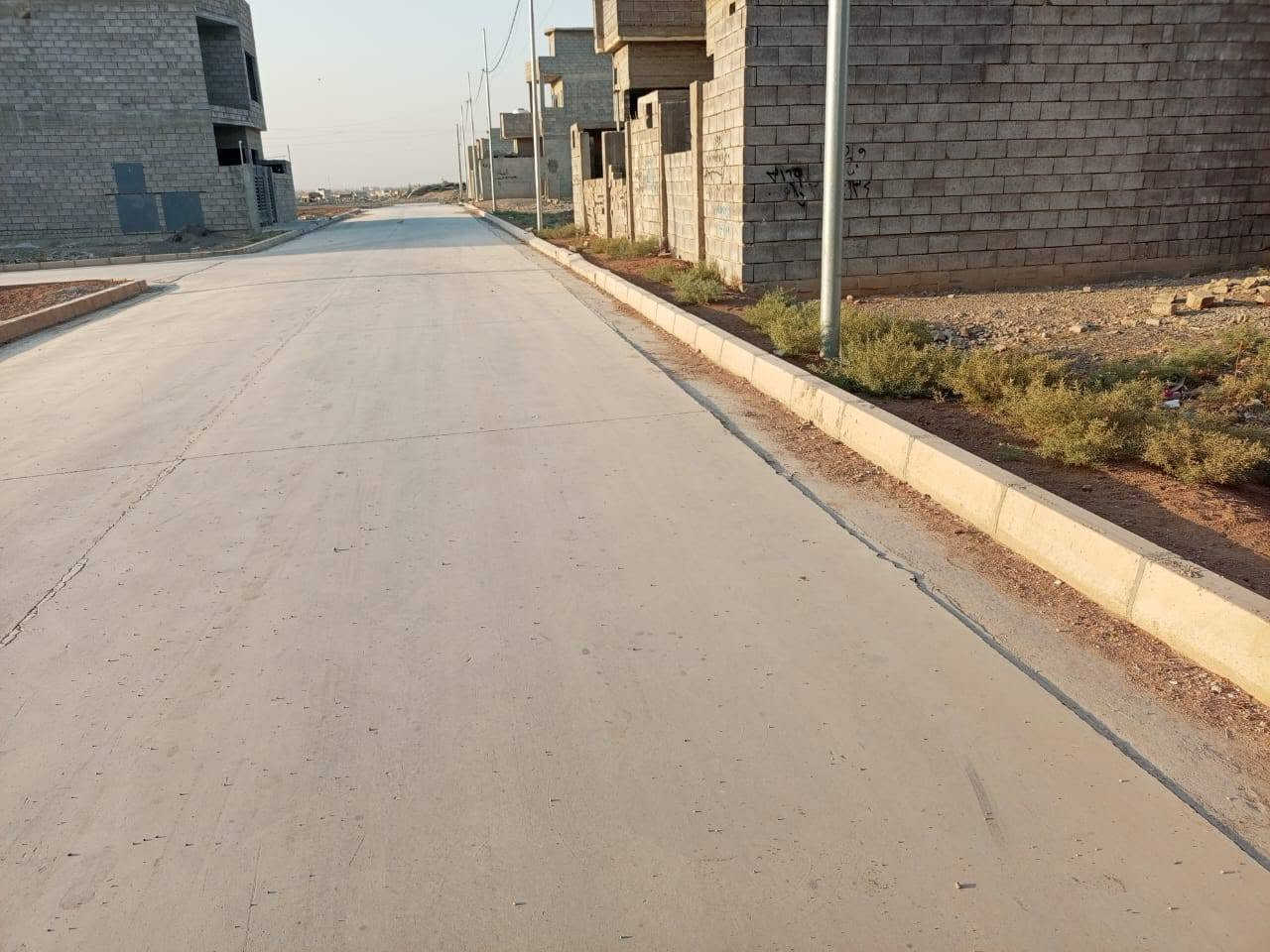 ارض للبيع كارت سكني    100متر باص      حي سماح قرب سايدين 30
خدمات كاملا ماء وتبليط وكهرباء سعر 6. وبيها مجال شي قليل
📞
***********
***********
