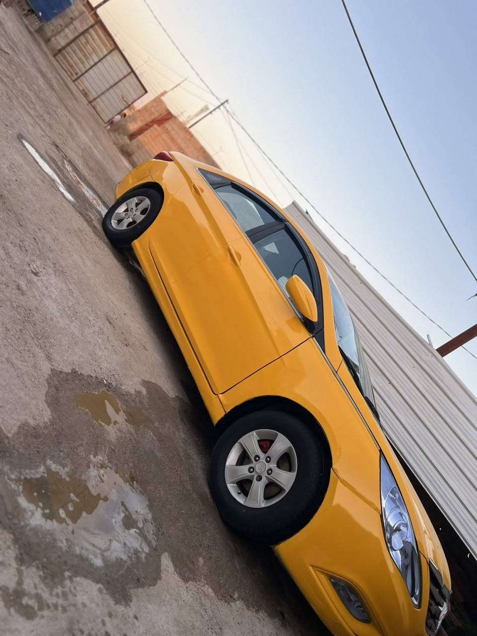 سلام عليكم سوناته وارد كوري مكينه 2000السياره جاهزه حداده تبريد تخم تايرات سنويه جديده السعر 80رقم الهاتف ***********
