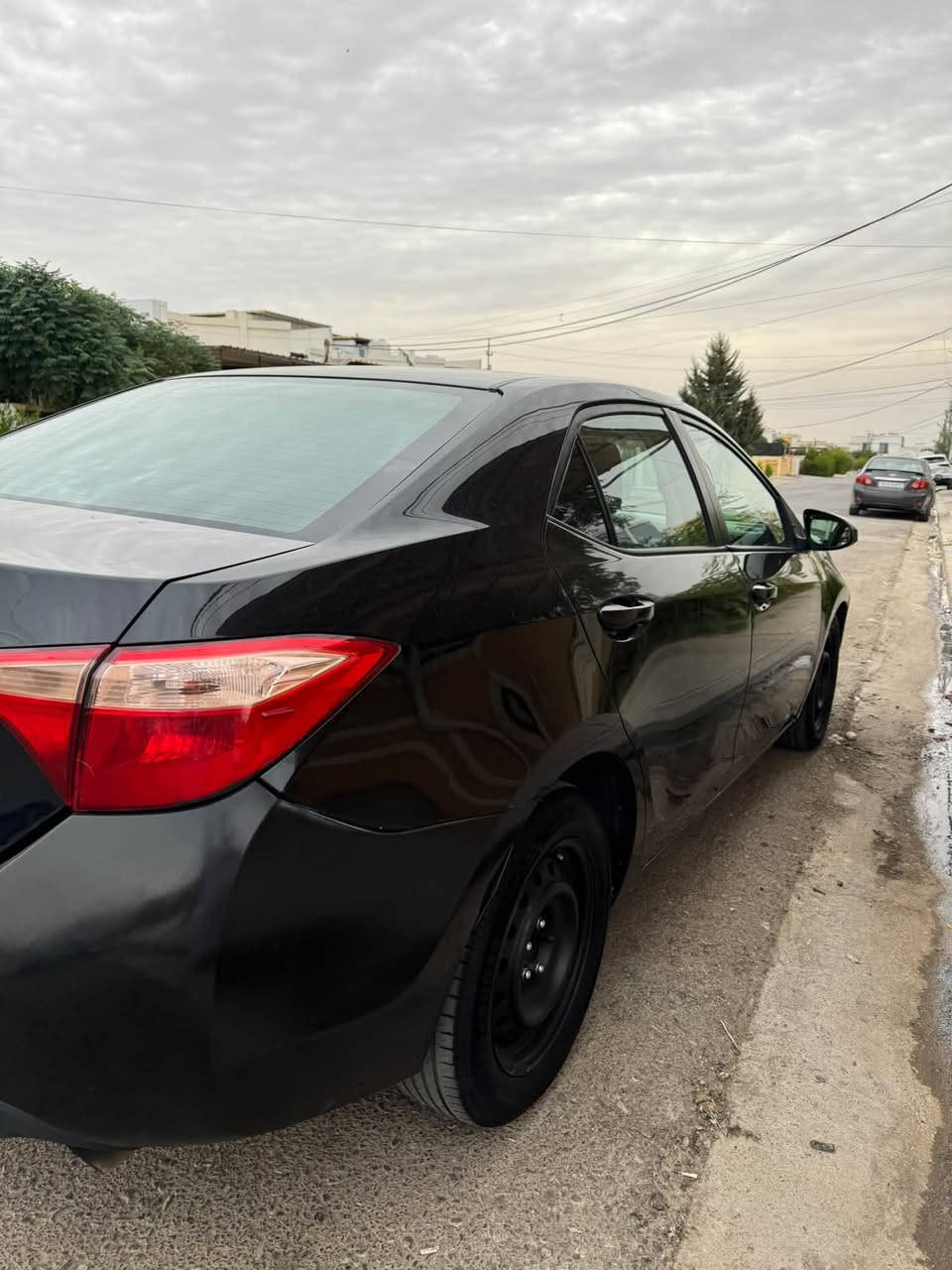 السلام عليكم
كورلا Le 2019 محرك 1.8ماشية 100 حادثها خلفي خفيف موضح بالصور جاملغ السائق كلير من امريكا جميع الاريباكات سليمة 

السعر 128 وبيها مجال 

***********
***********
