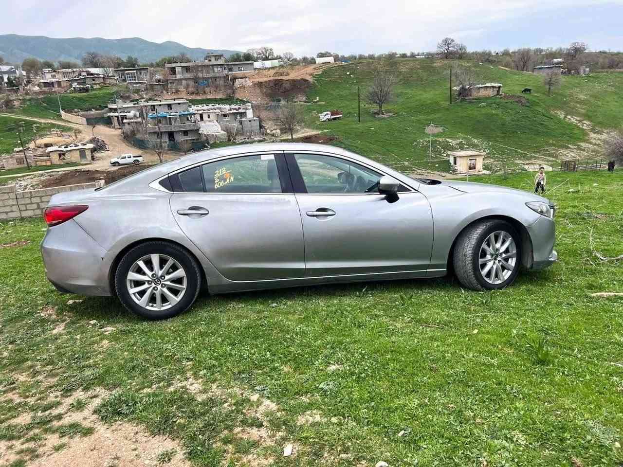 مازدەی ٦ خلیجی ٢٠١٥

ڕەنگی سلڤەر 
گێر تۆماتیک و عادی ٦ نمرە 
٤جام کارەباو ئۆوتۆ و ئەیبی ئێس 
گێڕو مەکینە بەشەرت برغووی بانەدراوەو بێ عەیبە 
سەنەوی بەسەر نەچووە
لێدراوێکی دواوەی هەیە ئێرباگی نەتەقیوە شەریکەیە 
حیزام بۆیاخە و زۆربەی پارچەکانی لەسەر کاڵبونەوە بۆیاخ کراوە نرخی ٩٨ وەرەقەو مەجالێکی برایانە بۆ پەیوەندی *********** السليمانية, العراق
