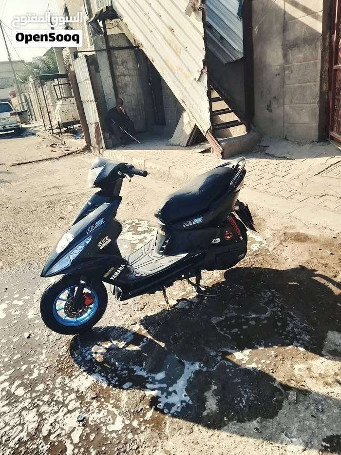 رقمي//***********//دراجه ماكس مضلع ثعلب كابريته للبيع دراجه بيهه ضربه خفيفه بلكفر الكدام خفيفه ماتبين شوفهه عبالك زلغ دراجه مزوده وياله نجمه وكزوز صجمي وصدر رياضي ويدة بريك كوسو دراجه مكينه ناعمه بلاديه مامفتوحه تجي شوف وتفحص مكاني بصره دور محاربين قرب حديقة المحاربين بضهر ملعب البلديات
