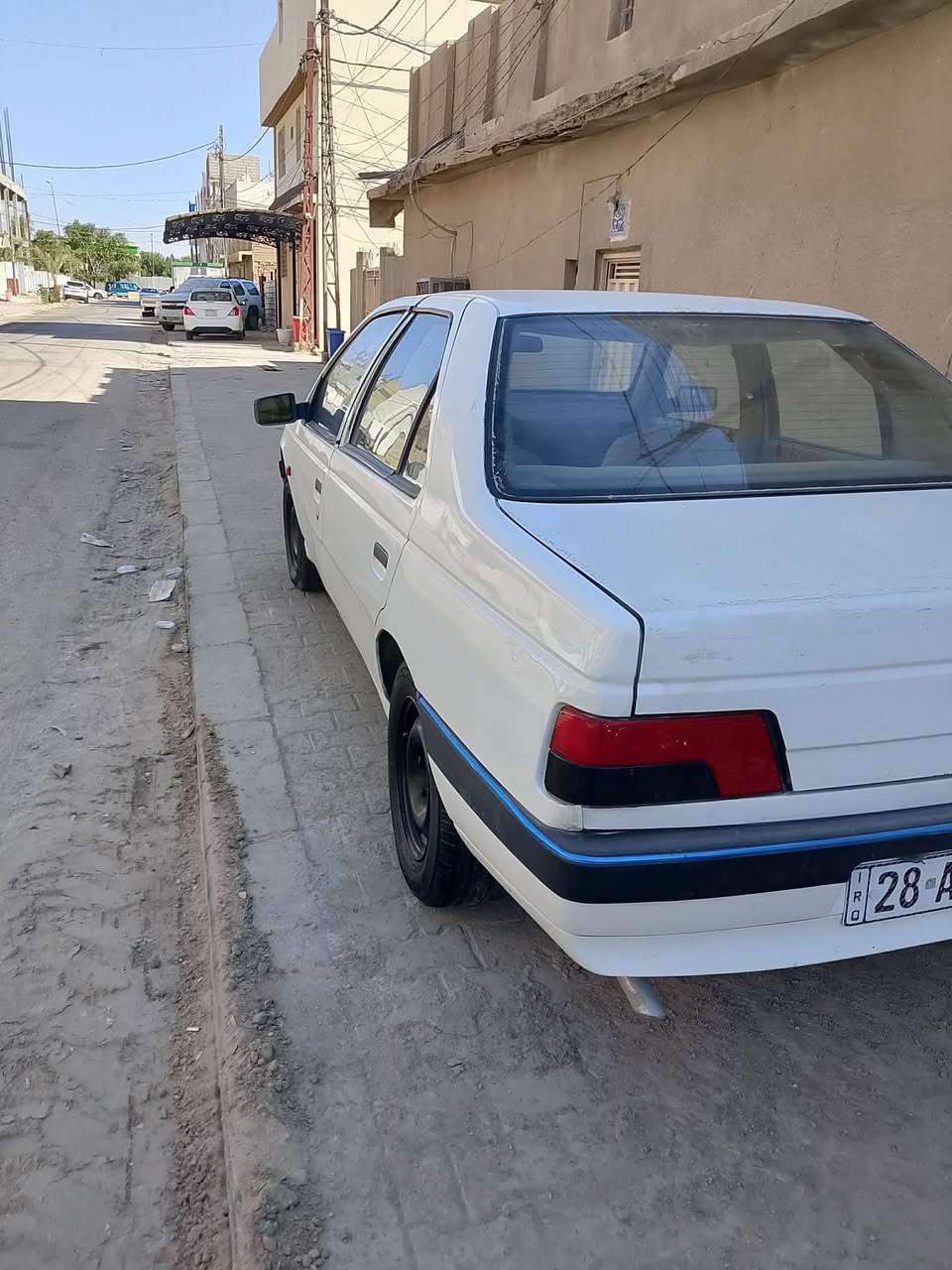 السلام عليكم لبيع بيجو ٤٠٥ جاهزه من كلشي مكينه جديده كير جديد حدادية جديدة كهربائيات كله شغله تبريد ثلج تخم تاير جديد ماناقصه أي شي سنويه باسمي رقم جديد هزه جديده مداور ثاني يوم مكاني النجف السعر ٣٥ وبيه مجال ***********
