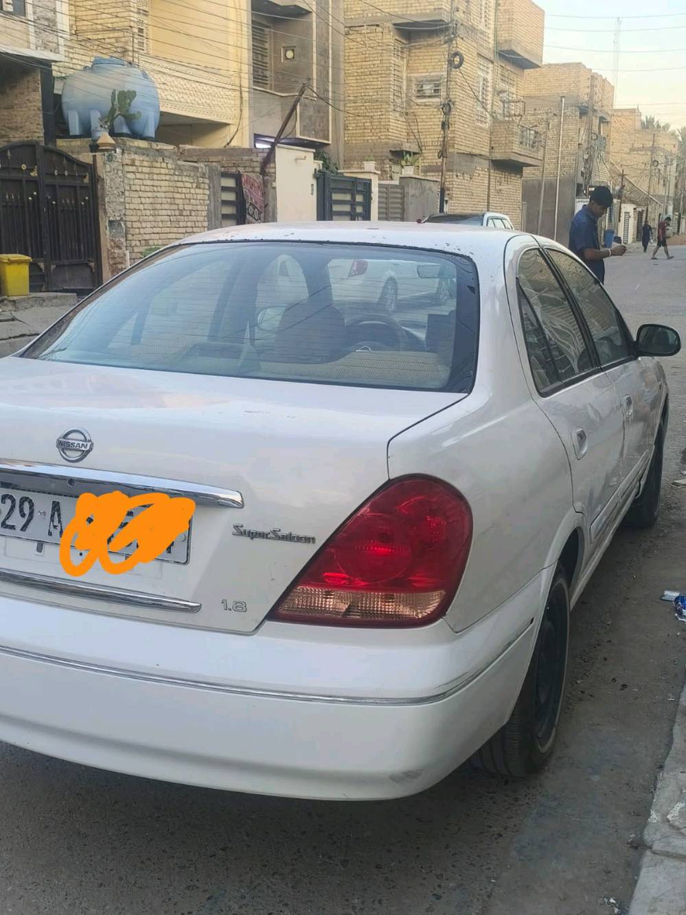 نيسان سني ياباني بس بنيد وجاملغ لايمن بي صبغ والباقي مكفول رقم واسط كير عادي محرك جديد تبريد ثلج للبيع مكاني موديل2009 سعر80وبيه مجال بغداد***********و***********