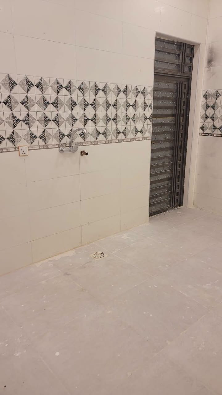الغدير • ١٠٠متر • غرفة وصالة