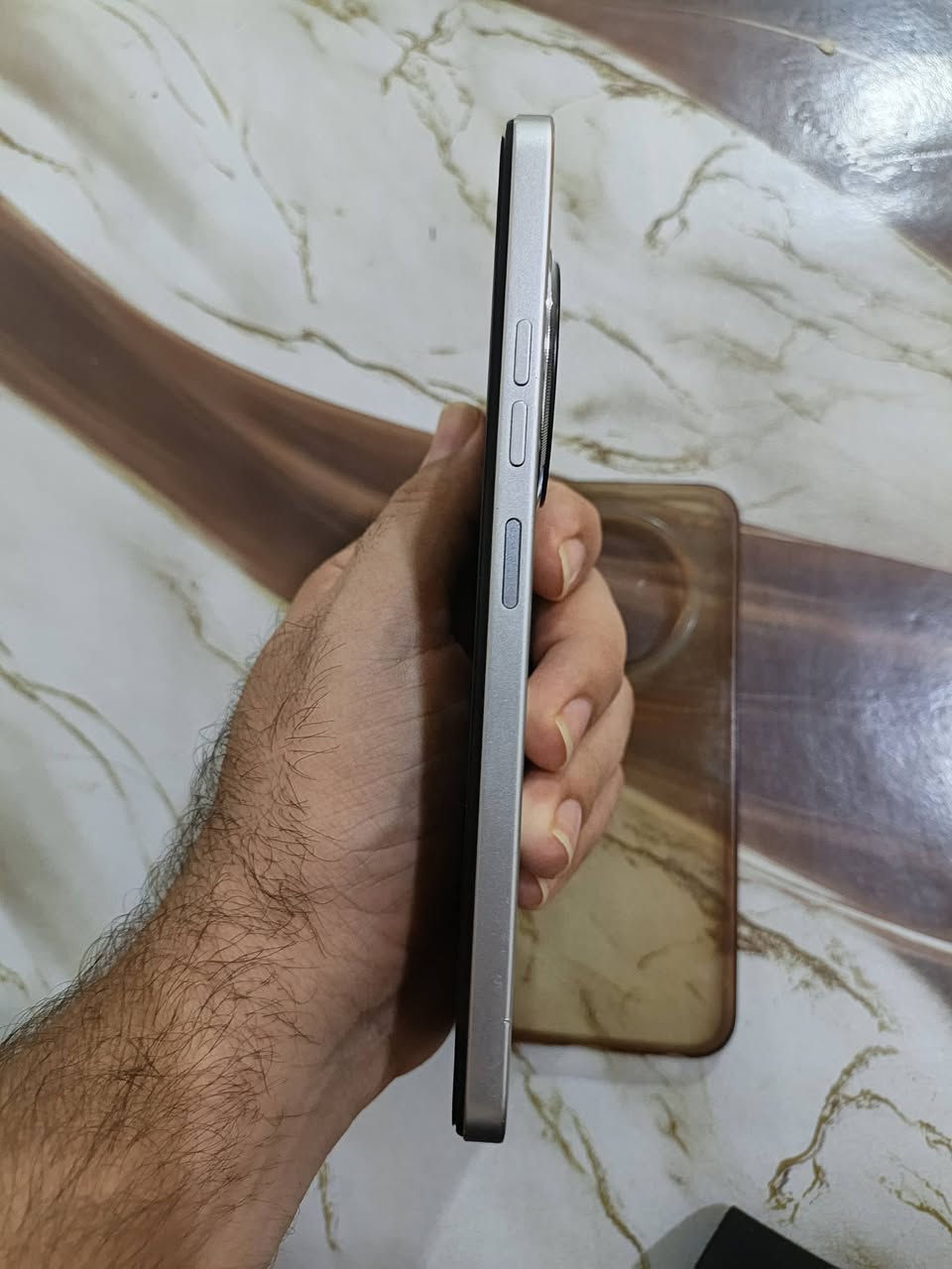تكنو سبارك 30c جهاز نضيف مستخدم قليل ذاكره 256 
جهاز مكفول من كلشي بدون ملحقات فقط حافضه 
شاشه 120 هيرتز يطاريته 5000 السعر 150 وبي مجال قليل 
مكاني بصره هارثه رقمي ***********
