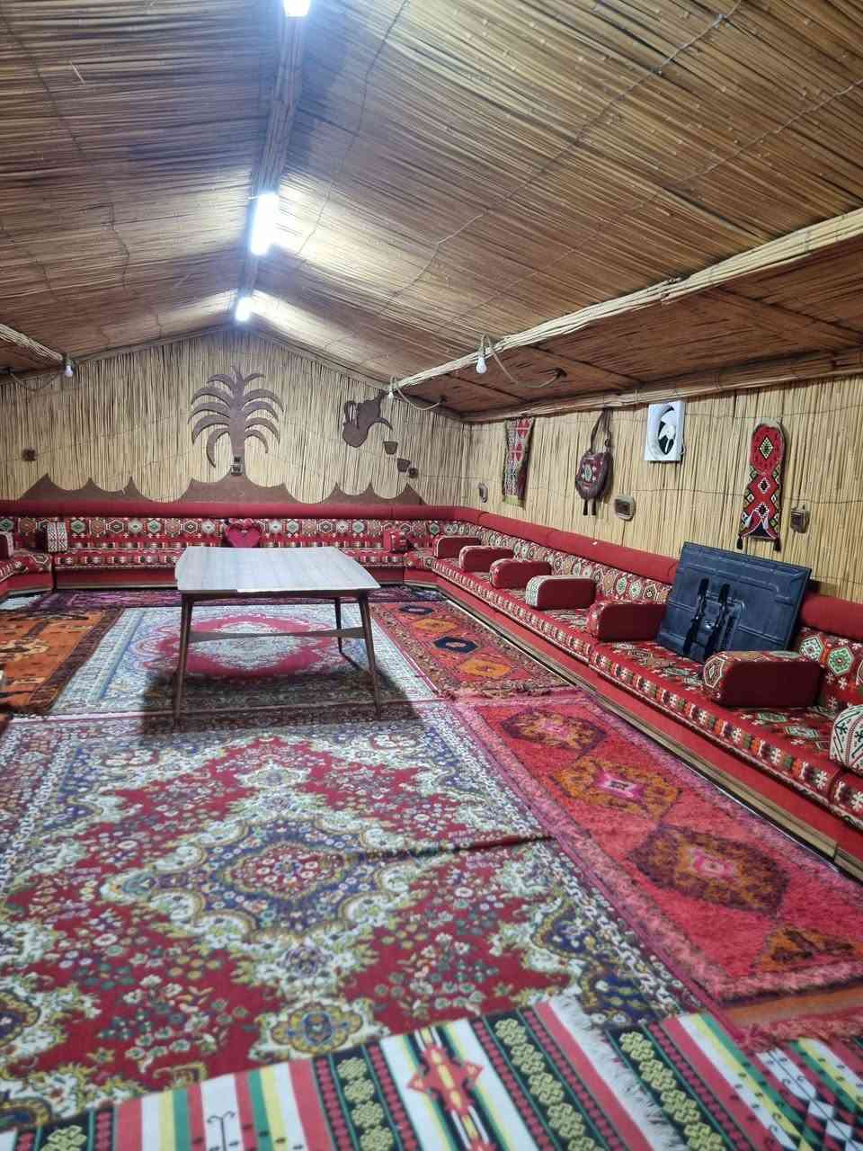 مزرعة للبيع نص دونم طابو(مجموع إيجارها الشهري) ٣مليون 
في بغداد المدائن/ناحية الوحدة موجوده كافة الخدمات 
للستفسار***********  
***********
