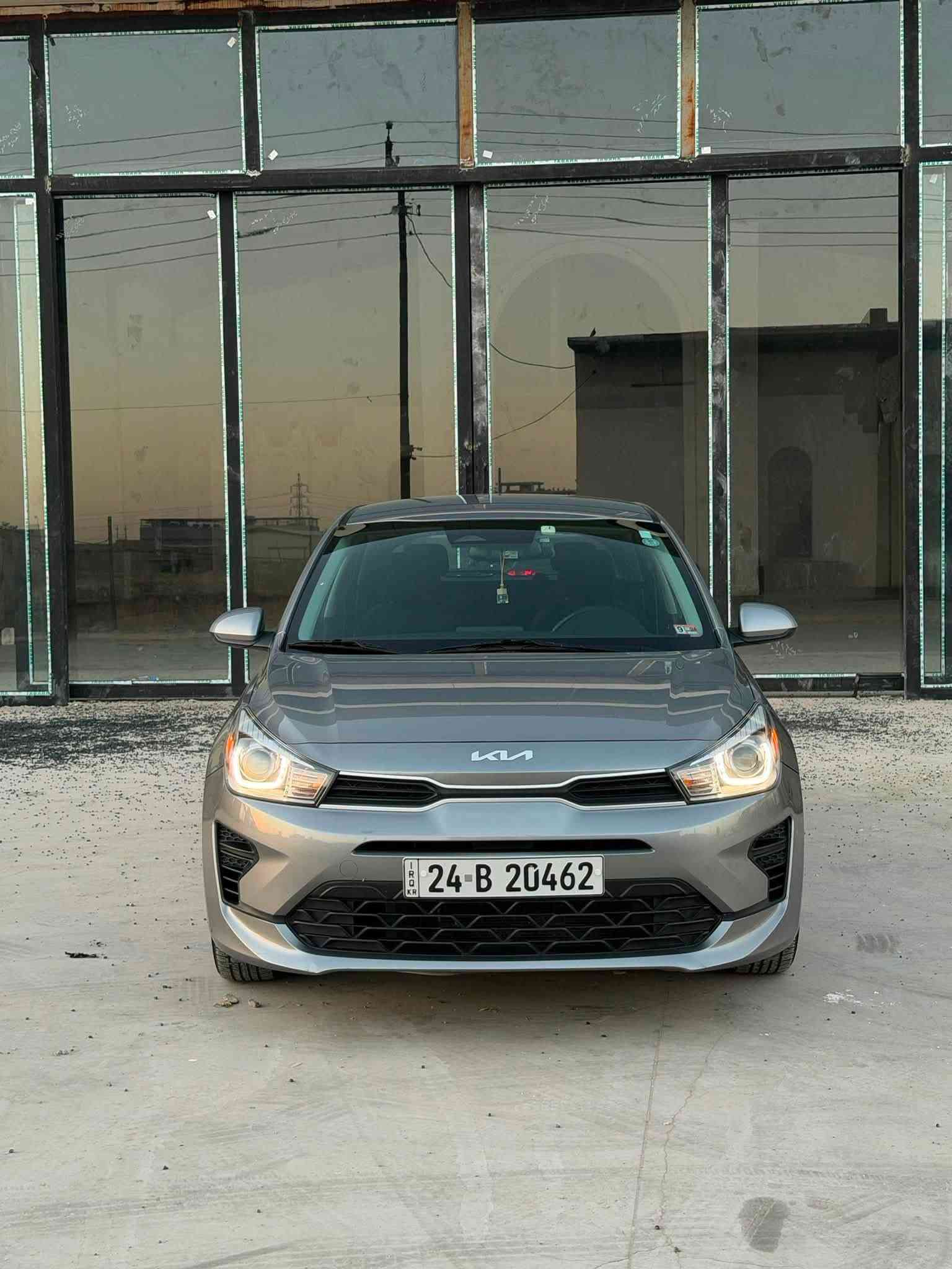 🚗 للبيع كيا ريو هاتشباك موديل 2023 – فئة S
🔹 المواصفات:�• محرك 1.6 لتر، 4 سلندر – 120 حصان�• قير أوتوماتيك CVT�• دفع أمامي�• شاشة 8 إنج�• Apple CarPlay وAndroid Auto لاسلكي�• كاميرا خلفية�• مثبت سرعة وتحكم بالمقود�• زجاج ومرايا كهربائية�• جنوط 15 إنج�• تكييف�• مقاعد قماش�• أنظمة ABS وثبات وتحكم بالجر�• إيربكات سليمة
🔧 حالة السيارة:�حادث سابق، تعديل بارد بالقبغ (الأجنطة) فقط.�✅ بلا صبغ�✅ بلا دواخل�✅ الإيربكات سليمة�✅ سعر السيارة مناسب
🔢 رقم الشاصي: __________
💰 السعر: __________
📞 للاستفسار: ***********
📍 الموقع: الموصل
