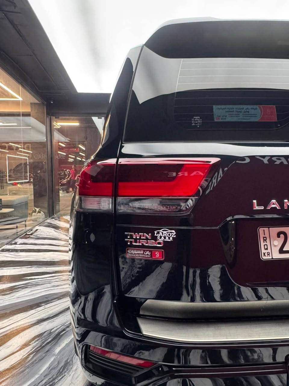 Toyota landcruser 2023 GXR twin torbo 
شەهامەت و فەخامەتی یابان سەیارەکە شەریکەی جیهانە بێ لێدران بێ سبۆغ بێ تەعدیل بێ هیچ شتەک سەیارەکە کیتابی جام رەشی هەیە تەحویل کردن و بە ناو کردن بە شەرت سەیارەکە 102 هەزار کێلۆ مەتر رۆشتوە سەیارەکە نۆێ سێرڤس کراوە هەموو قەلبی بە شەرتە 
نرخەکەشی زۆر گونجاوە بۆ زانیاری زیاتر 
*********** 
اليوم عدنا تويوتا لاندكروزر موديل ٢٠٢٣ السياره جكس ار توين توربو السياره ماعليها اي شي ولا نقطه بدون حادث بدون تعديل بدون ضربات السياره كير و محرك بشرط كلشي بشرط بي كتاب تضليل السياره تحويل بشرط السياره ماشيه ١٠٢ الف كيلو متر شركة جيهان لون مميز سعر كلش مناسب 
للتفاصيل 
*********** أربيل, العراق

