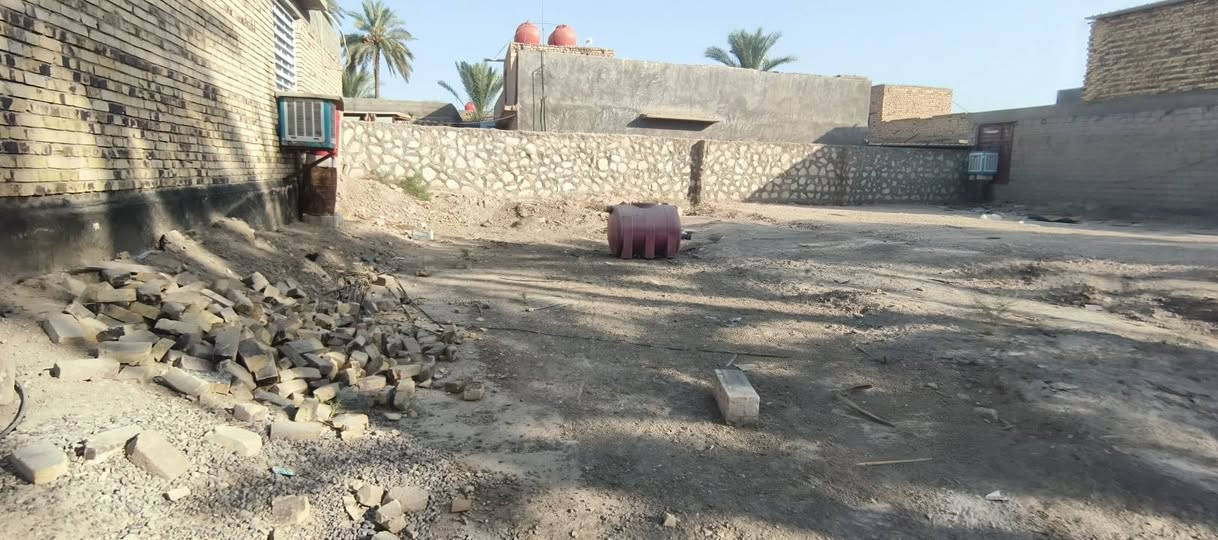 قطعه ارض ٦٠٠ متر زراعي بيهه قرار تطويب كامله خدمات مي وكهرباء منطقه هادئه ومكان جميل السعر خاص للاستفسار 
***********
