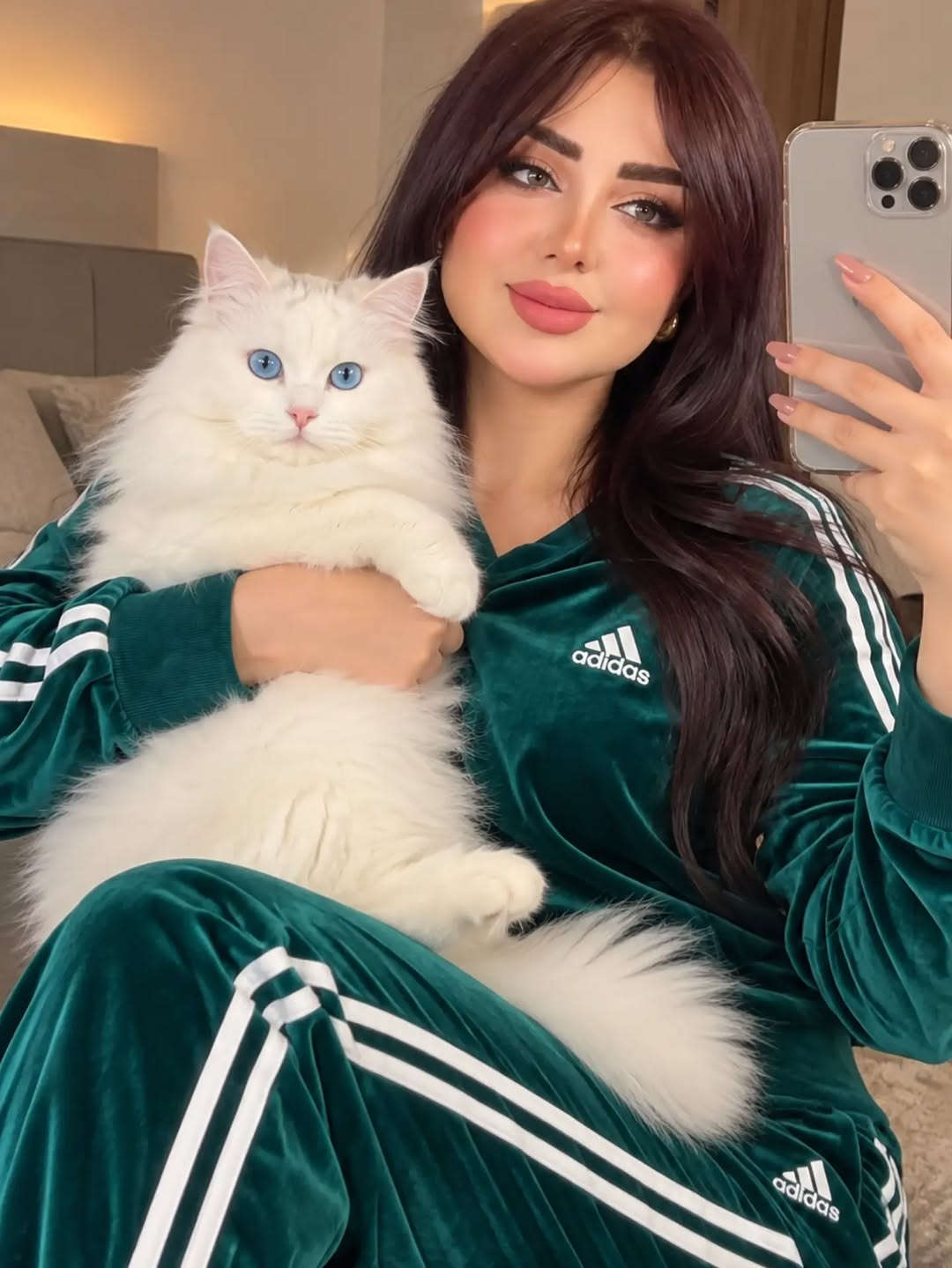 ملابس • للبيع