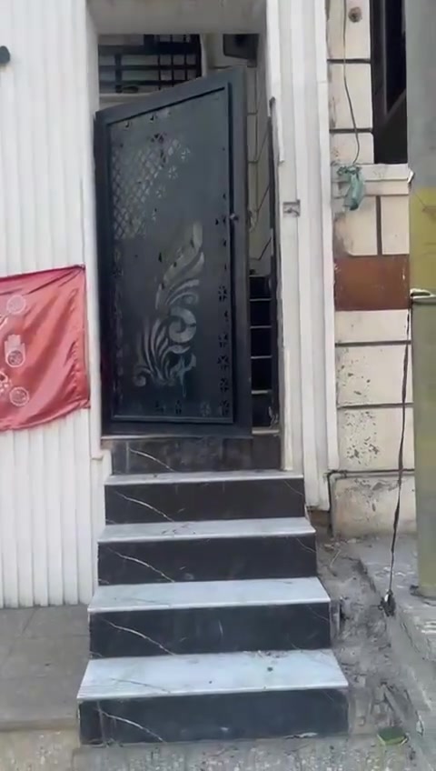 يالله يوجد بيت 🏠 للايجار حي جهاد شارع حسينية الزهراء طابق ثاني / صاله غرفتين نوم مطبخ حمام للاستفسار علا / *********** سعر الايجار قفل 🔐 ٥٠٠
