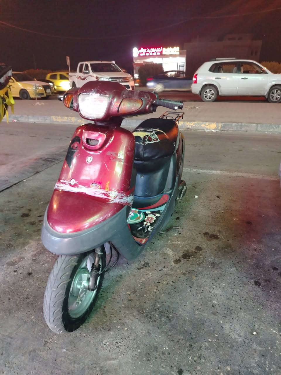 سلام عليكم 
ماطور بوتين للبيع 
ماطور مكينه شاصي شرط 
ماطور بس ينقصو بطاريه 
معدل +تحريكه فول 
سعر ٢٧٥وبي مجال 
تواصل ***********واتساب
***********
