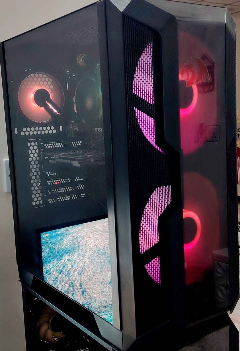 تحيه طيبه للجميع 
متوفر تجميعة كيمنك للبيع كيس فقط 
السعر 450 الف

CPU R5 3500 6CORE 6 THERADS 
COOLER CPU AMD STOCK 
M. B B450M PRO M. 2 MAX
RAM 8X2 16GB DDR4 3200MHZ TFORSE 
GPU GTX 1050TI 4GB INO3D 
CASE ABKOA VCORE GEMING RGB
POWER 650 W PLUS 80 THERMALTAKE 
SSD 512 GB 

مكاني موصل توصيل موجود 
للتواصل *********** واتسب موصل, نينوى
