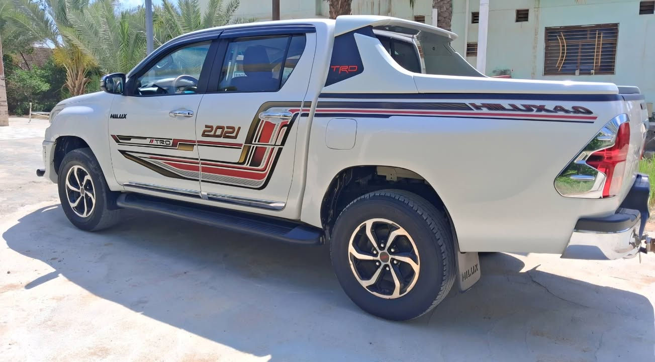 السلام عليكم 
كاز ٢٠ trd رقم بابل مكان السيارة الديوانية 
***********
