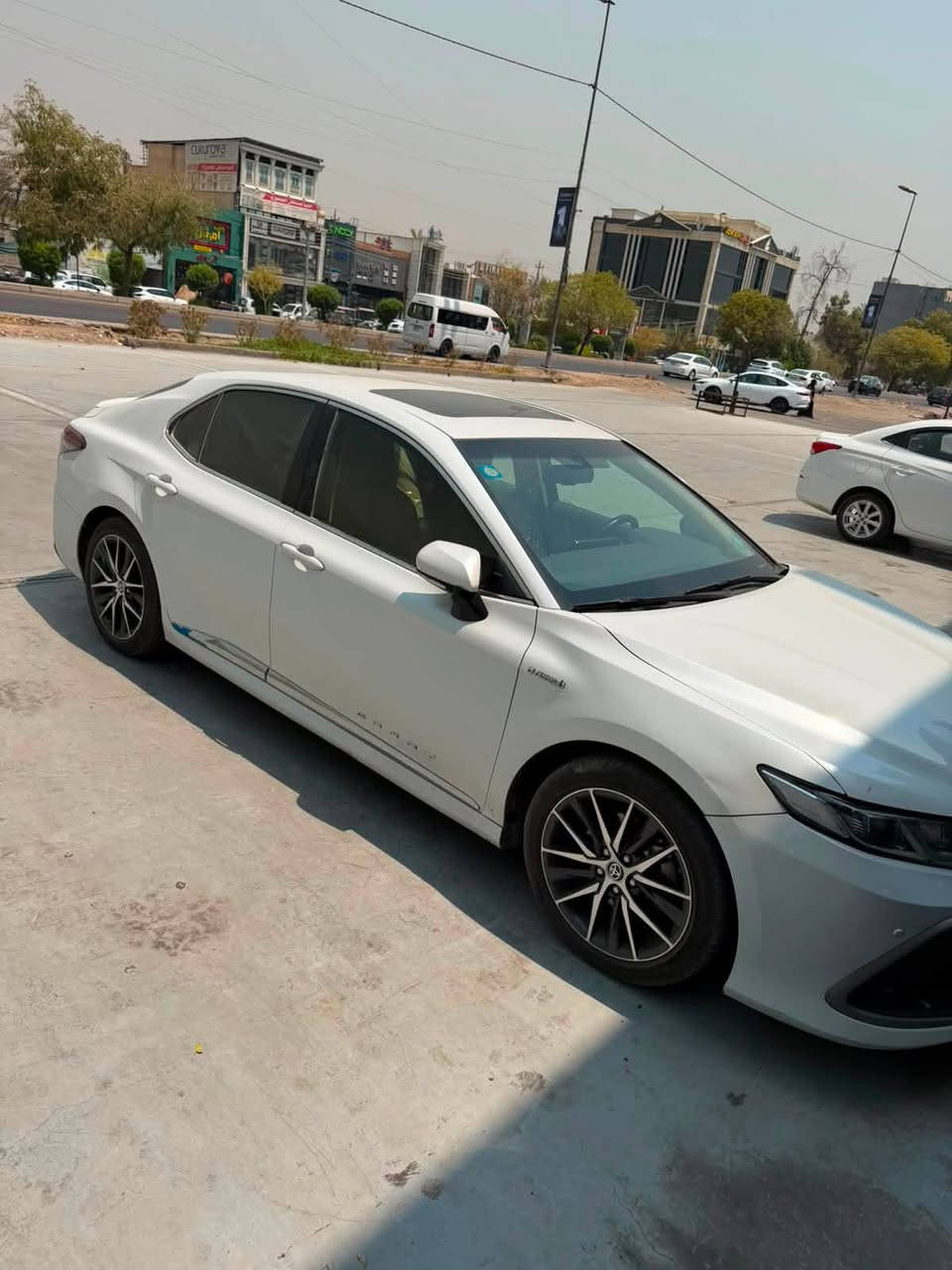 السلام عليكم
كامري 2023 خليجي 
ماشية 76 الف بيها pdr بل جاملغ اليسار وموضح بالصور 
مكان بغداد 
سعر 215 ورقة 
***********
