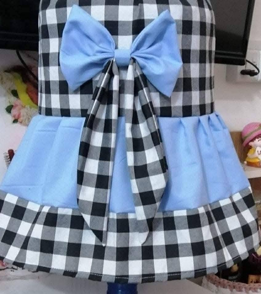 � خياطة بيت الهنا
👗 خياطة نسائية | تفصيل دشاديش
🛏️ خياطة فرشات | 🪟 بردات وستائر
✨ شغل مرتب • دقة • ذوق
📩 للطلب والستفسار واتساب ***********

الوان هواي متوفره🥰🥰

توصيل متوفر داخل الديوانيه وجميع محافضات العراق🚕🚕🚕

نص مكتوب في الصور:
- السعر ٤ الف