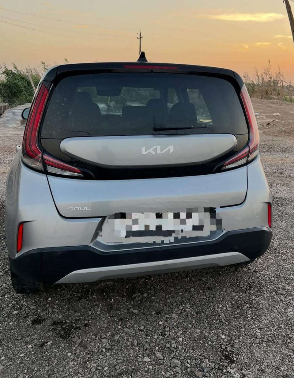 🚘 كيا صول  موديل 2024 للبيع
🇺🇸 وارد أمريكي

🖤 اللون: سلفر 

🔹 محرك 2000 — 4 سلندر

🔹 سيارة نظيفة جدا وعملية واقتصادية وواسعة من الداخل

الحادث موضح بالصورة شاصي لغد مكفولات 

بابتين مصلحات بارد تقنية PDR

سيارة حلوة وخير من الله مابيهه نقص اي شي

💰 السعر:145 ورقة وبيه مجال

📍 بغداد 

السيارة جاهزة للفحص ***********

نص مكتوب في الصور:
- 14 من 5
- 14 من 12
