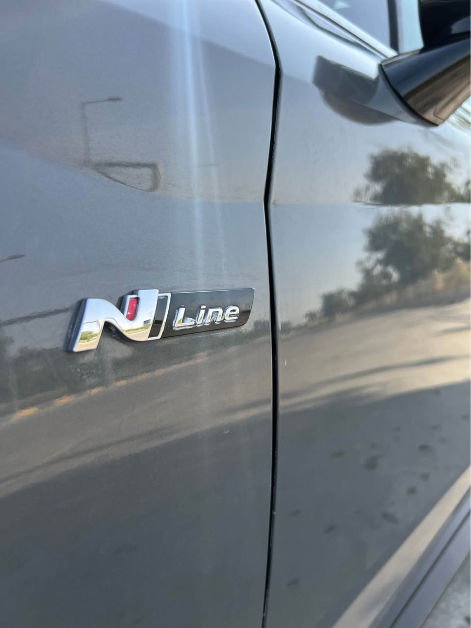 SONATA 2022 N Line
2500 TURBO 🚀
لون سمنتي ماشيه (85) كيلو .
المواصفات:
 الكاميرا الخلفية
سقف بانورامي
التحكم على المنحدرات
كاميرا 360
مستشعر وقوف
تدفئة المقاعد
تبريد المقاعد
بصمة
شاشة
مراقبة النقطة العمياء
التحكم التلقائي في درجة الحرارة
نظام بدء التشغيل
نظام فرملة الطوارئ
6 وسادة هوائية
مصابيح زينون الأمامية
المصابيح الأمامية ليد
عرض المعلومات على الزجاج الامامي
لوحة قيادة رقمية
أبل كاربلاي
التشغيل عن بعد
12 وسائد هوائية 
رادار
شاحن لاسلكي
كشنات  رياضي حضن مختم N  
ختم الN بكل مكان 🚀
(ضرر السياره ثلاث قطع بچم كبس لا دواخل ولا ايربكات ) 
رقم الشاصي :KMHL 14JCXNA243225
رقم الهاتف  : *********** موصل, نينوى
