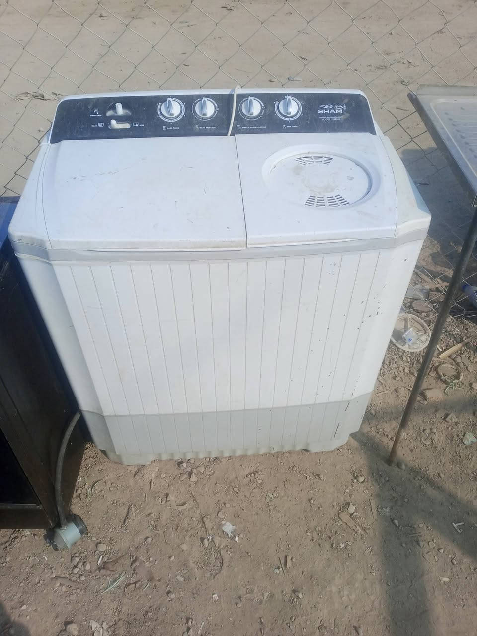 للبيع • ديكور • حديقة