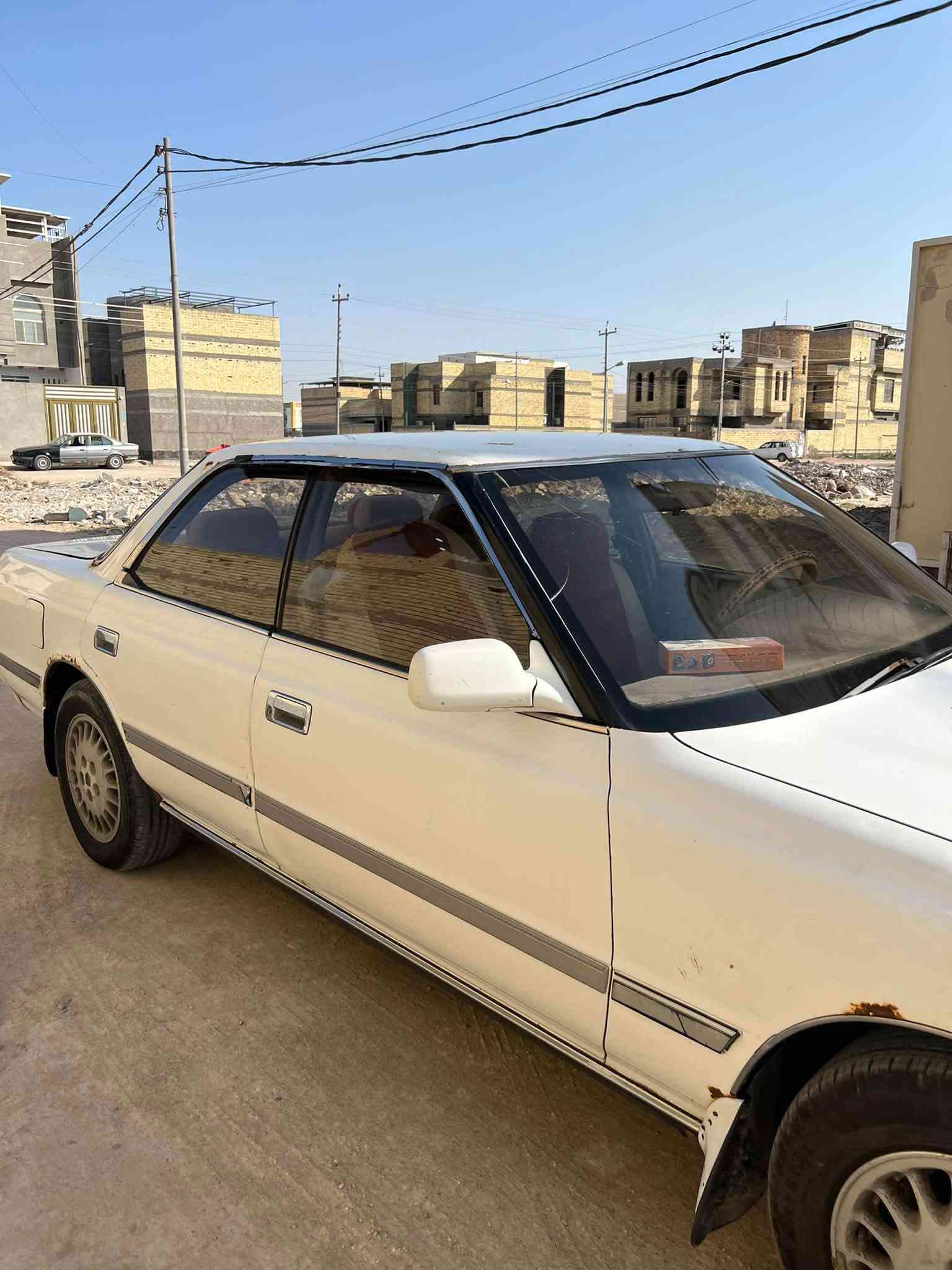 سياره مارك كصيف مديل 1991 مكصوصه صندوق وقماره وبيهه ضربه من وره السياره بأسمي ثاني يوم تحويل الي راغبها يراسلني واتساب 
***********
