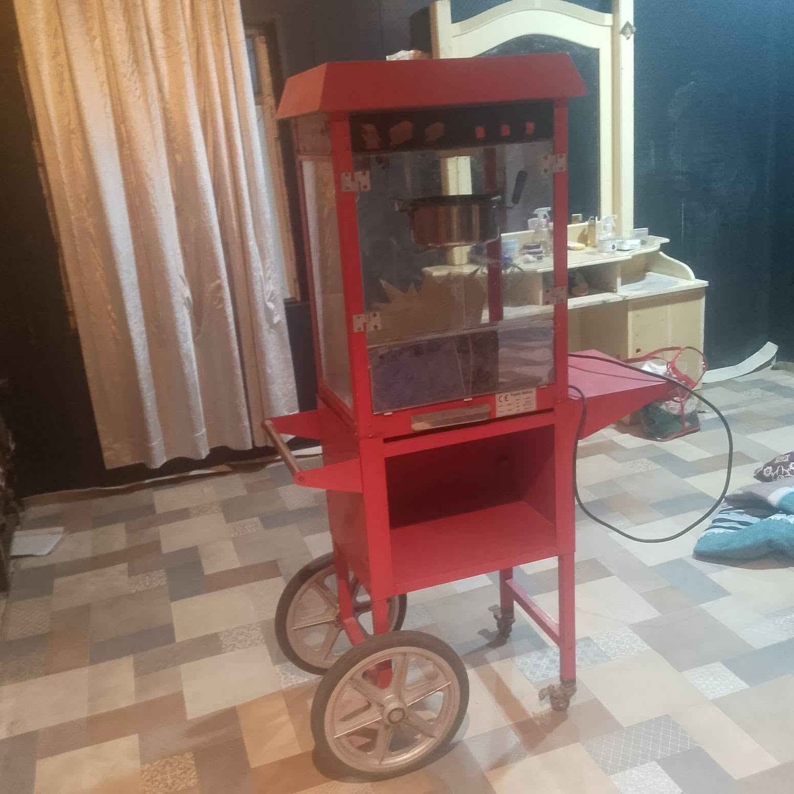 مكينه مال شاميه تشتغل عل كهرباء جدرها استيل شرط مامستعمله ومتنقله سعرها 200 بصره الجنينه *********** واتساب أو شريحه شط العرب, البصرة
