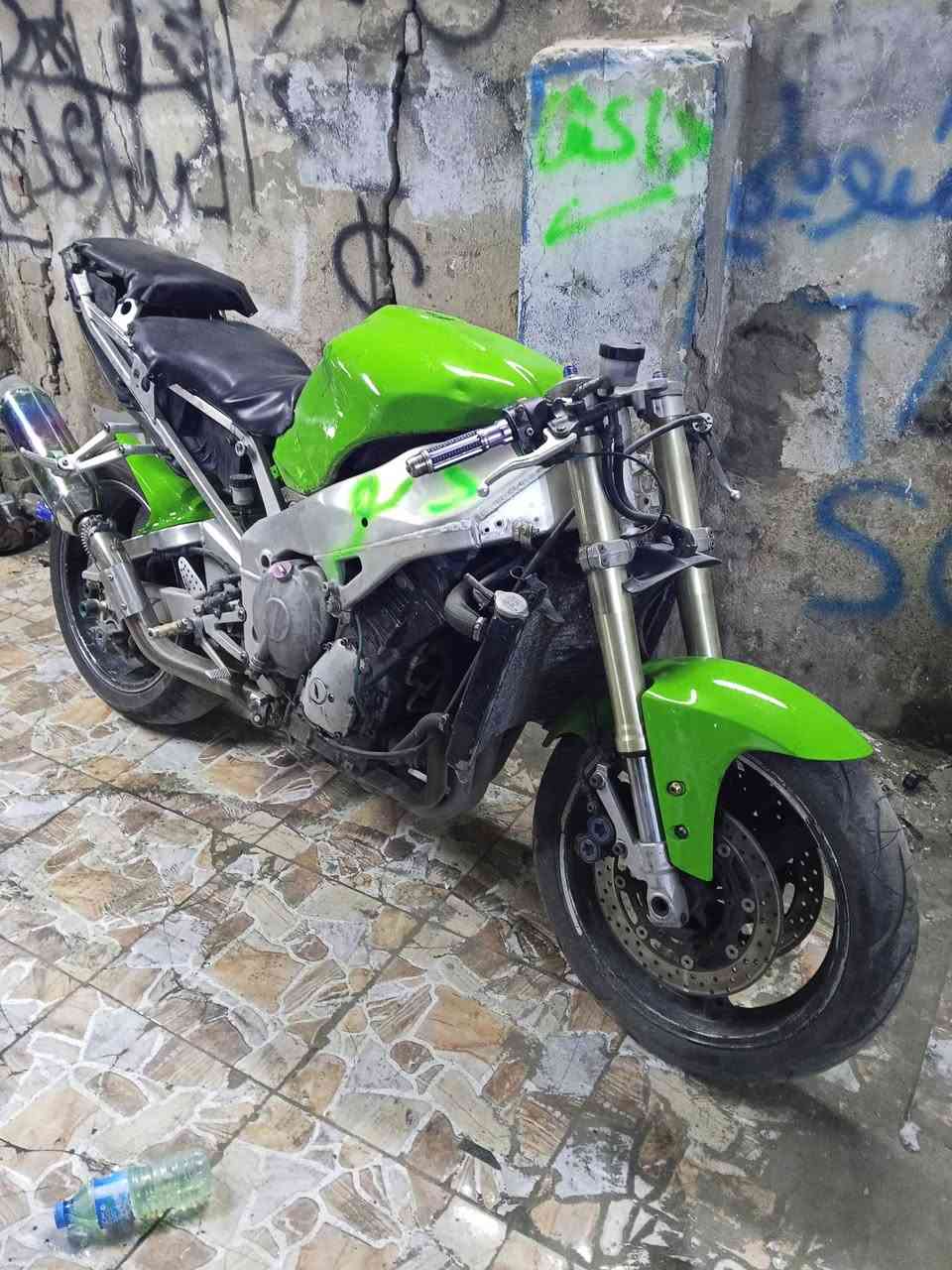 سلام عليكم بطحه لبيع بيها صوت يطغ 700مكاني بغداد حسينيه
***********
