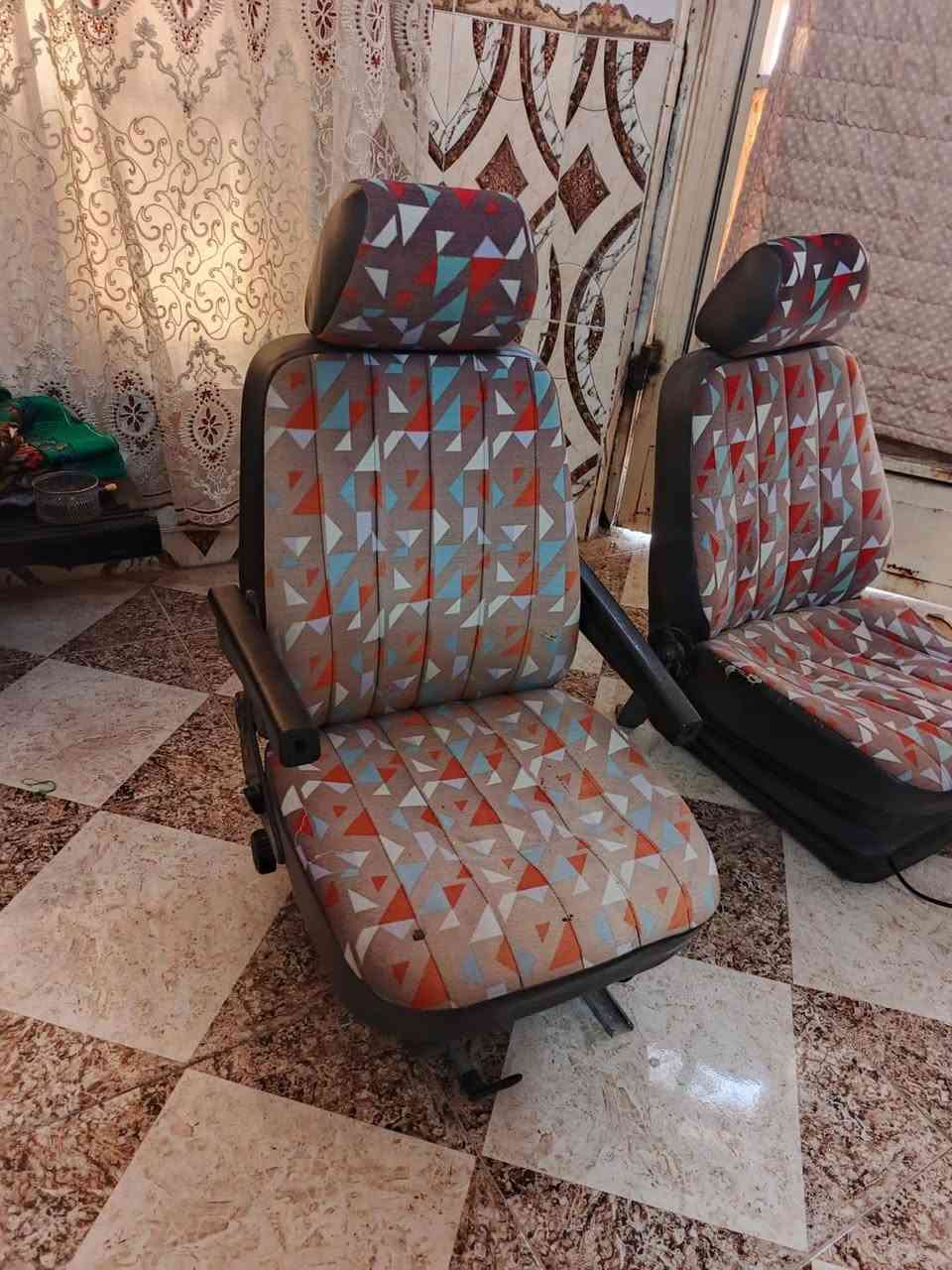 سلام عليكم كشنات لبيع انضاف ***********
