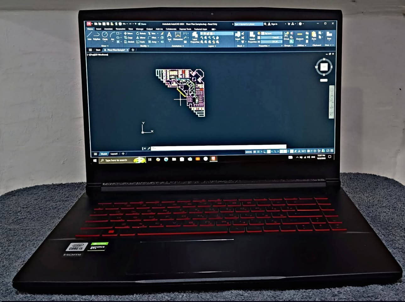 السلام عليكم
لابتوب كيمنك للبيع 
لابتوب MSI Gf63  (جيل الثاني عشر) للبيع 
المعالج core i5 --12450H (الجيل ثاني عشر)
الرام  (ddr4)  حجم 16GB  قابل للتطوير
الهارد (Ssd) يحتوي على هارد حجم 512 ssd  m.2
كرت الشاشة الخارجي (Nvidia Geforce RTX 3050 ) حجم 6 كيكا 
الشاشه حجم 15.6 انج ضد التوهج  والانعكاس 144 هيرتز
نظافة تصل الى 100%  
باتري ليثيوم 6 خلاياس شحن سريع 150 واط وشاحنته الاصليه 
  كيبورد ضوئي لون احمر  ليزري وبيهه منفذ تايب سي ورام وسيم كرت وكامره دقة 1080 الحاسبه مستخدمه شي قليل شخط واحد ‏ مابيه
بطارية 5 ساعات أو اكثر وحسب الاستخدام 
 بطارية قوية 🔋
  ‏وزن الابتوب خفيف ومناسب للتنقل
  ‏+
  ‏هدية 🎁
(ماوس+شاحنة اصلية 150W شحن سريع)
+++
هدية مع الابتوب
3 العاب+لعبة ببجي 120 فريم 
  ‏+
برامج
Microsoft office 2025
AUTOCAD 2025
PHOTOSHOP 2025

وافق ادمن❤️❤️
السعر 900 الف

نص مكتوب في الصور:
- Autodesk AutoCAD 2024 Floor Plan Sample.dwg - Read Only