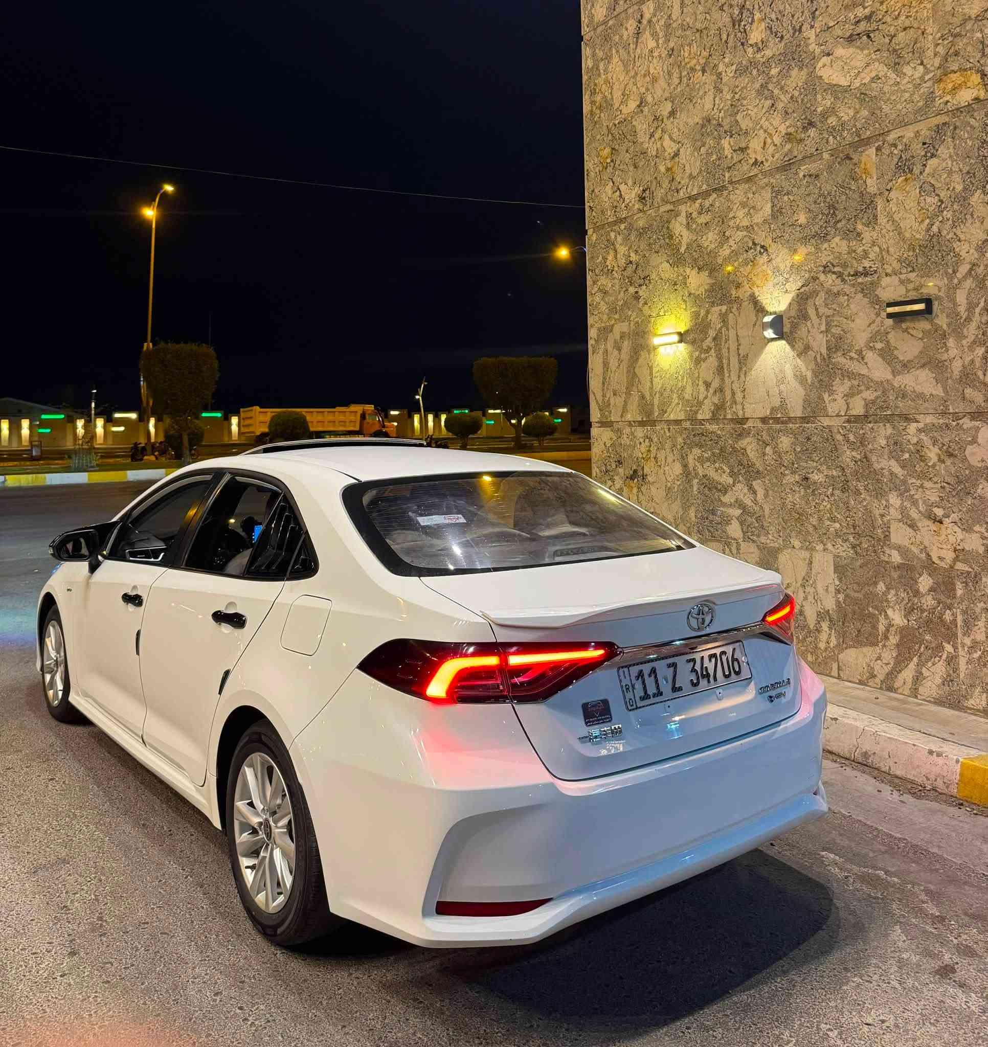 كورلا 2025 تجميع الصين فول مواصفات رقم بغداد بأسمي تحويل ثاني يوم على ايدي من الزيرو مكانه الانبار فلوجه 

✅.محرك 1.8 

✅كشنات جلد 

✅. فتحة سقف 

✅.مصابيح LED اماميه وخلفية 

✅.كاميره خلفيه وحساسات 

✅.حساسات ركن امامية وخلفيه 

✅.شاشه وسطيه مع بلوتوث واندرويد اوتو وابل كاربلاي 

✅.مثبت سرعه 

✅.نظام مانع انزلاق والثبات الكتروني 

✅.وسائد ونظام ABS ومساعد صعود المرتفعات 

✅.الفرمله التلقائيه (التوقف الذاتي) 

✅.التحذير من مغادرة المسار وتحديد المسار 

السعر 155 وبيها مجال بسيط مكانه فلوجه 

للتواصل ***********

