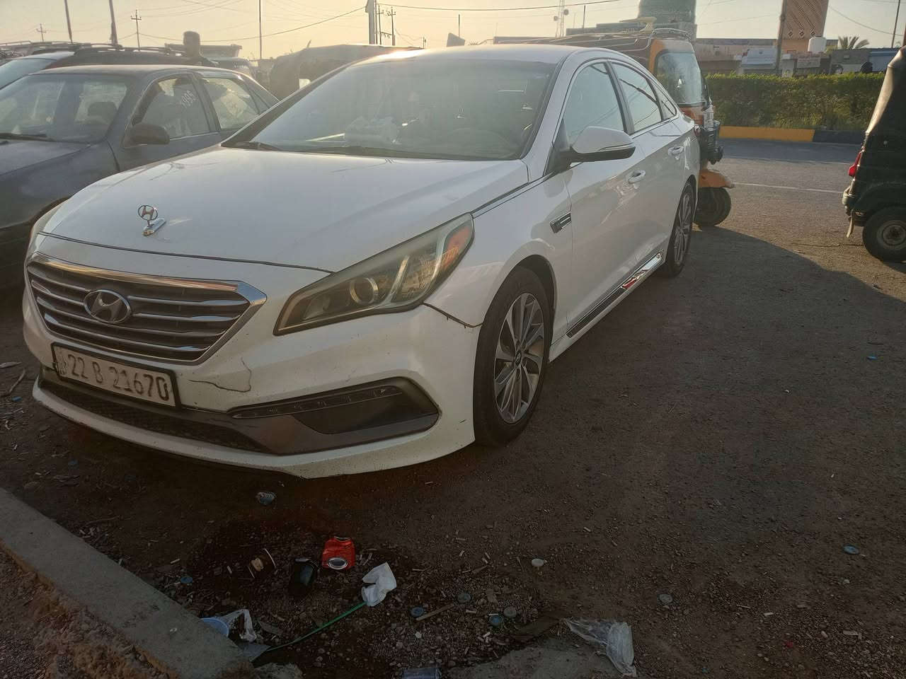 سوناتا موديل ١٧ سبورت وراد امريكي ضررها خلفي بدون دواخل سيارة جديدة رقم اربيل الدولي السعر ١٢٠ وبيها مجال للستفسار *********** ديالى بلدروز
