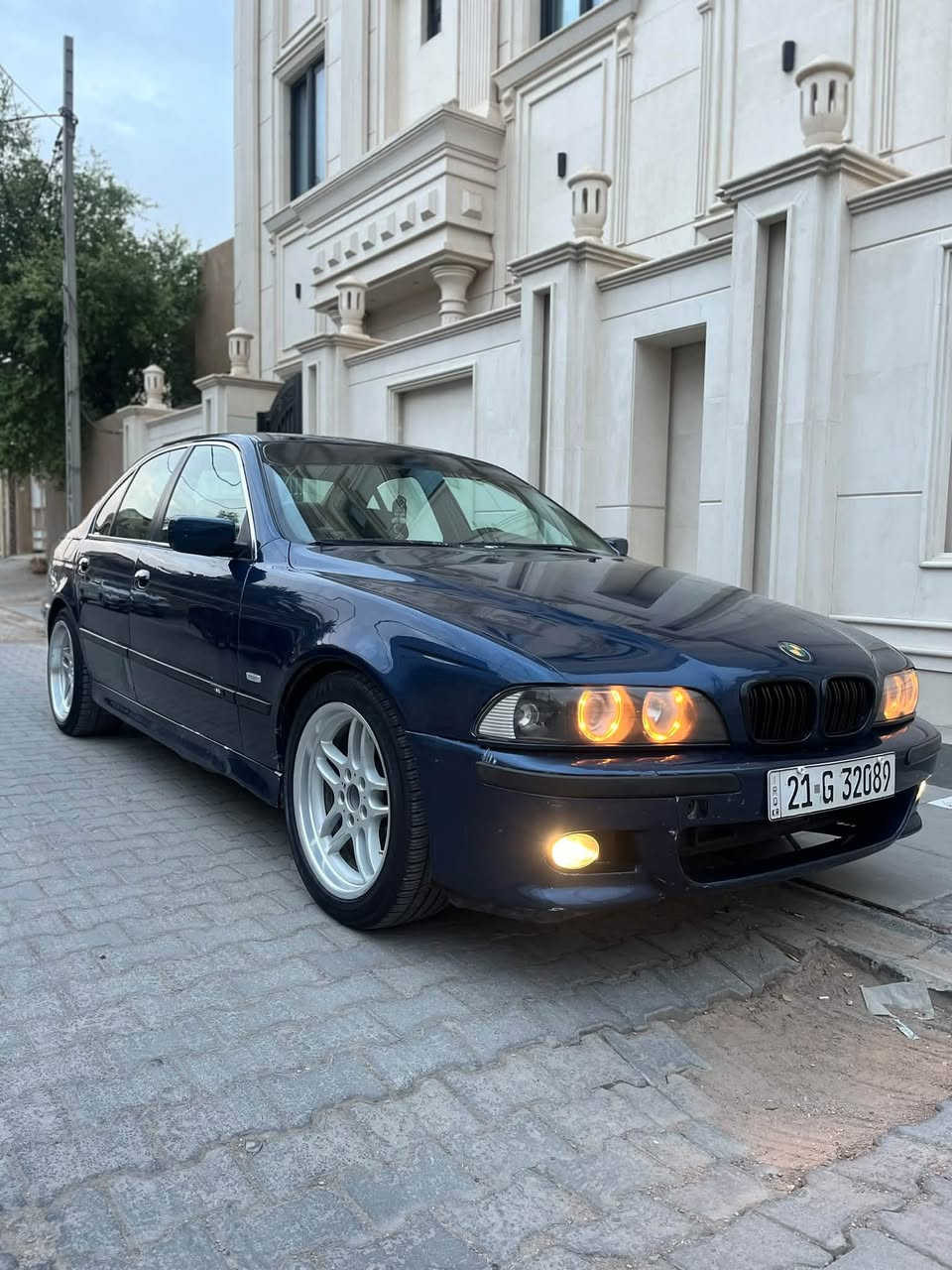 بي ام ٥٢٨i • ١٩٩٧ • حدادية جديدة
