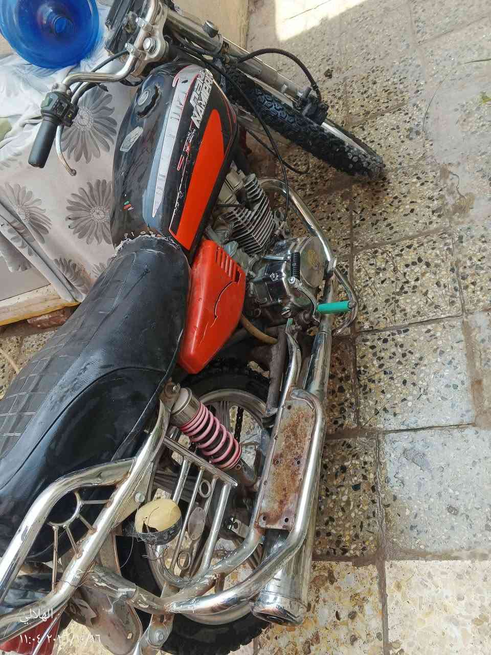 بدون اوراق • ٥ كير • محتاجه هندر