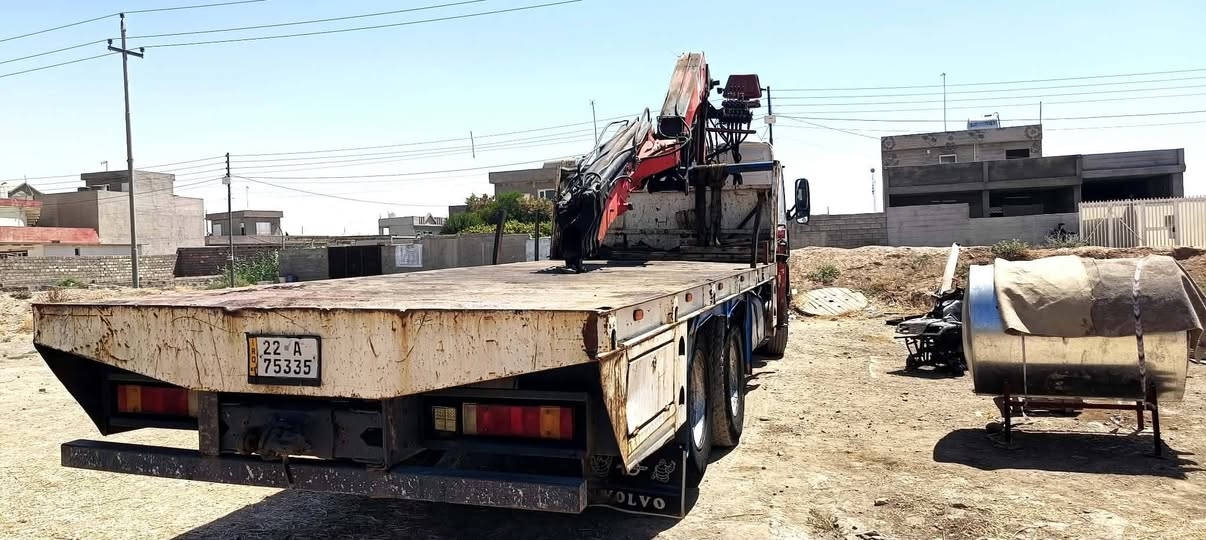 البیع  ڤالڤۆ مودلیل ۲۰۰۳ کرین٨ طن ٤سلایت هیدرۆلک ڕیمۆنت سینی مکان اربیل ..*********** واس ئاب *********** واس ئاب
