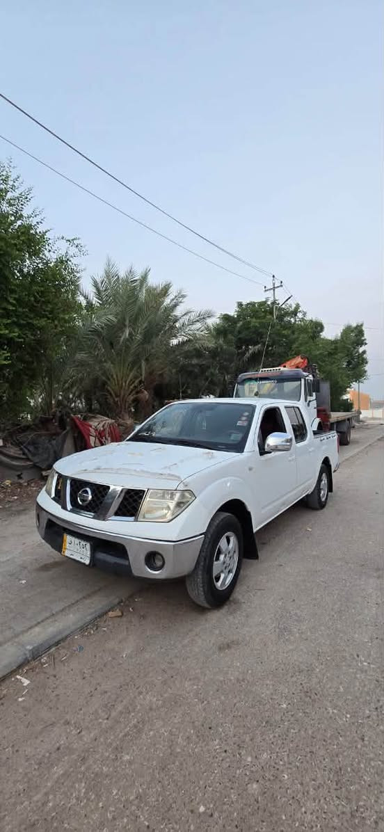 نيسان نافارا • ٢٠٠٩ • مكينة جديدة