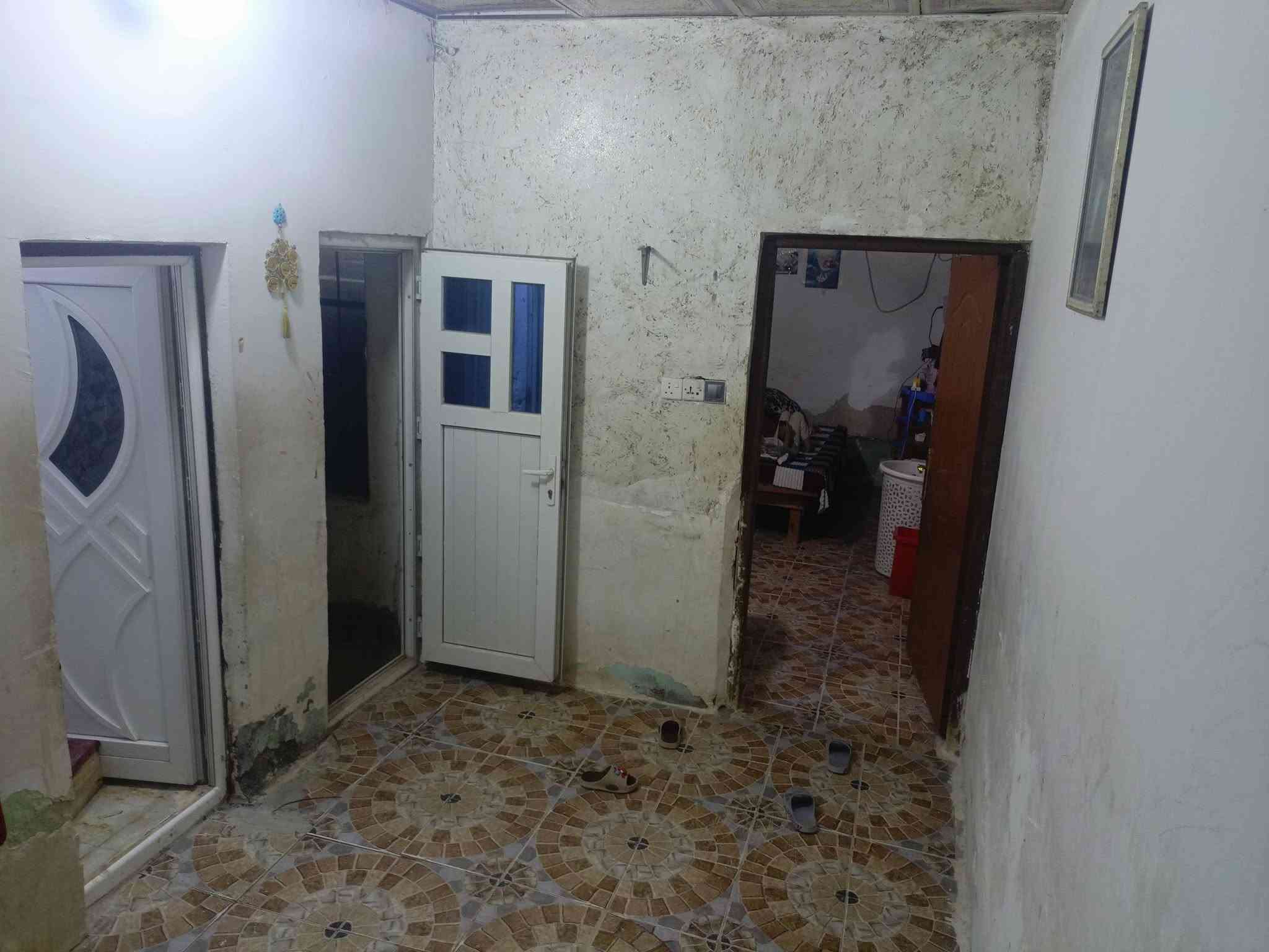 بيت ١٠٠م • علوة الفحل العبيدية • مرقم بلدية
