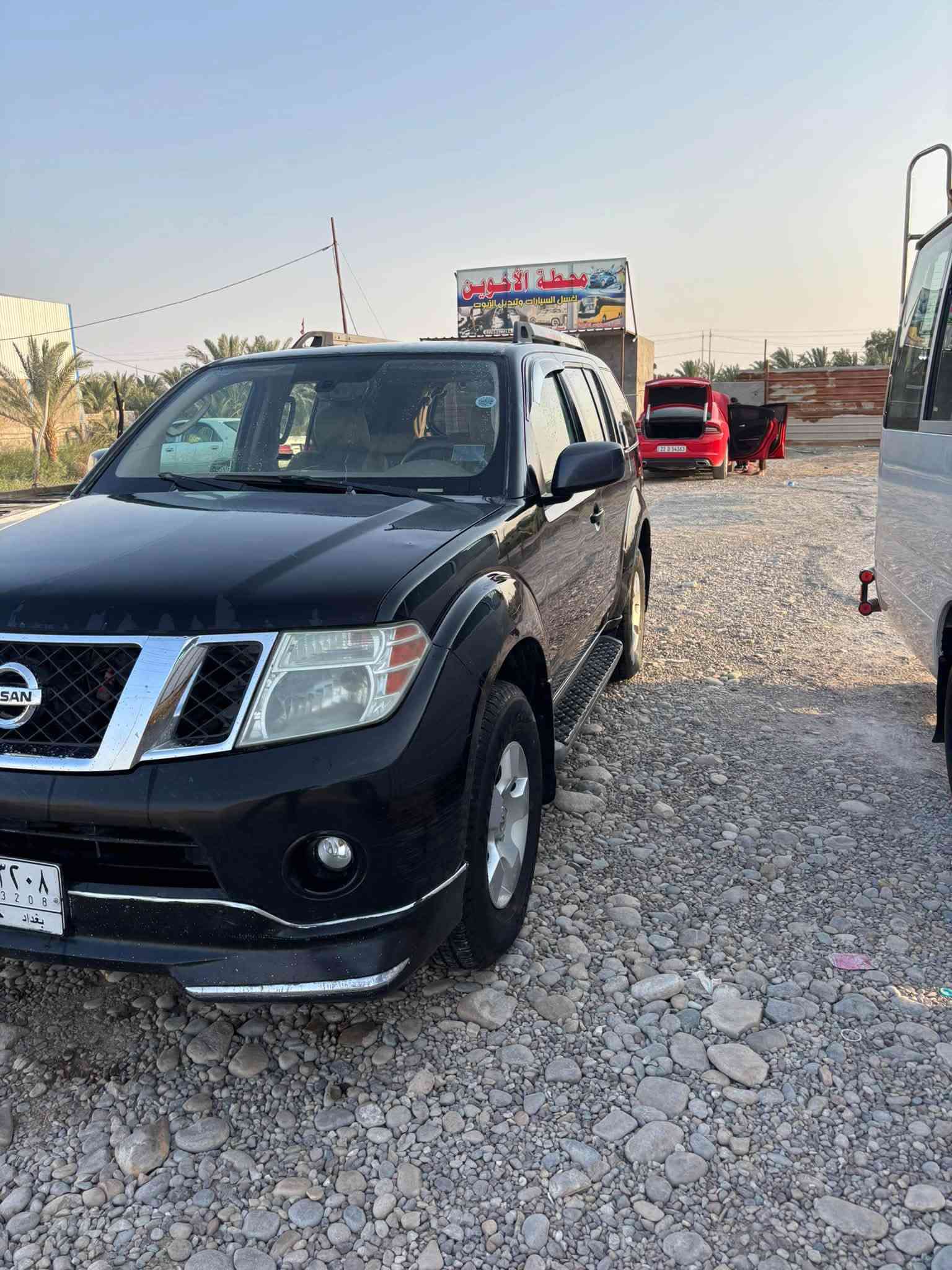 نيسان باثفندر
2008
وارد أمريكي سياره جاهزه. من كلشي تبريد حداده محرك كير. 
حادثها جاملغ وبنيد.  واي استفسار. الاتصال 
‏***********
